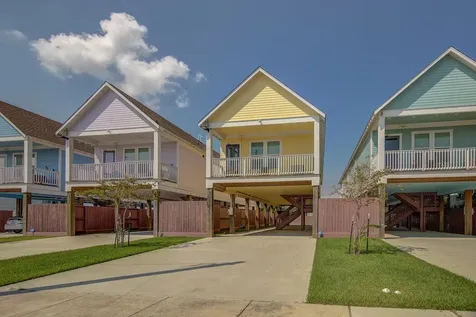 2305 67th Street Galveston TX 77551