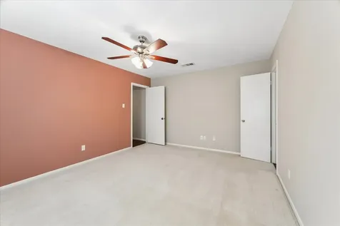 1018 El Dorado Boulevard Houston TX 77062