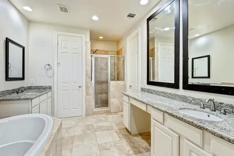 2514 Maxroy Street Houston TX 77007