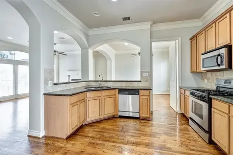 2514 Maxroy Street Houston TX 77007