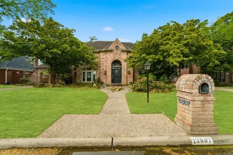 13807 Balmore Circle Houston TX 77069