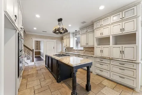 13807 Balmore Circle Houston TX 77069
