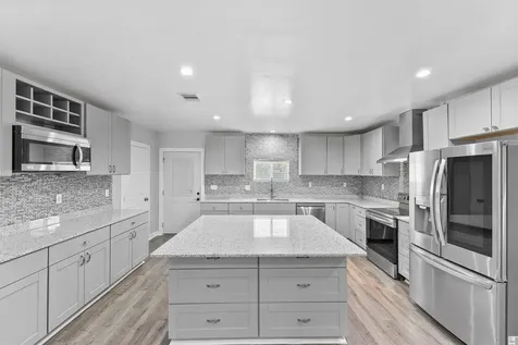 381 County Road 3404 Cleveland TX 77327