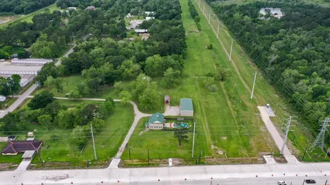 2222 N Main Street Highlands TX 77562