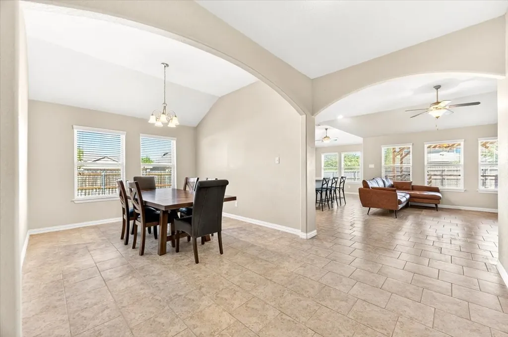 5611 Briar Knoll New Braunfels TX 78132