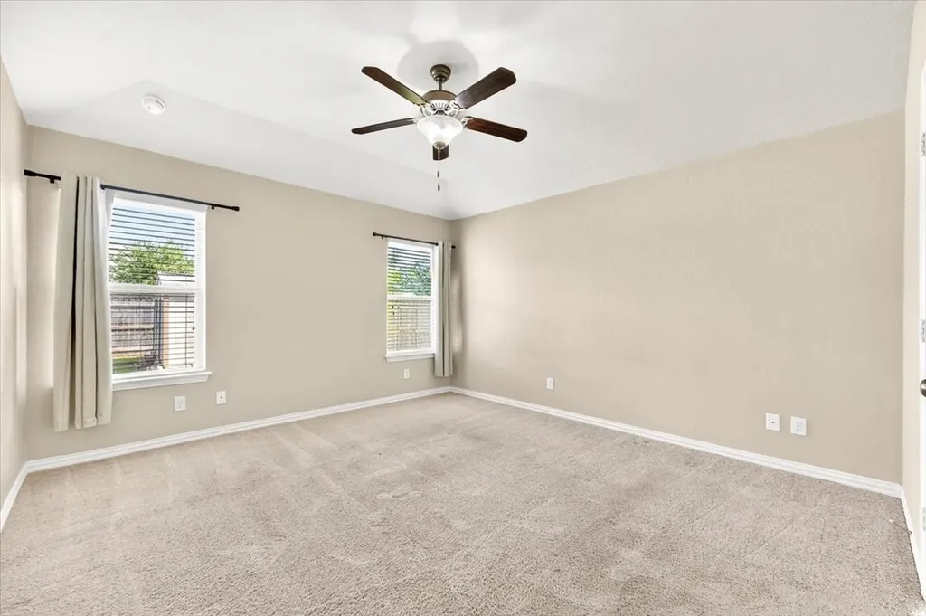 5611 Briar Knoll New Braunfels TX 78132