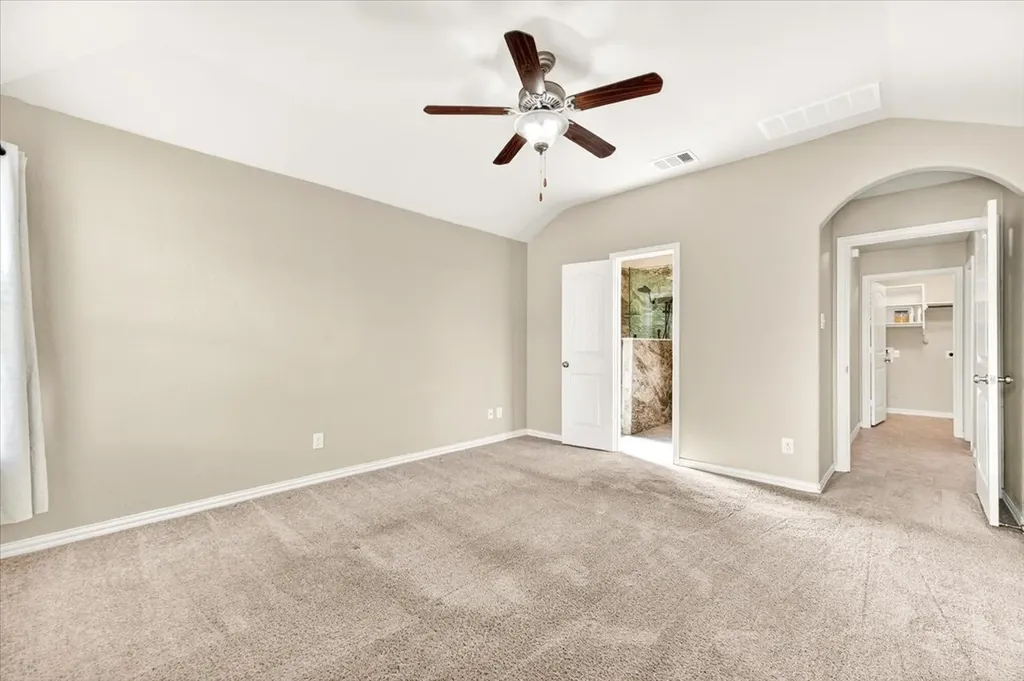 5611 Briar Knoll New Braunfels TX 78132