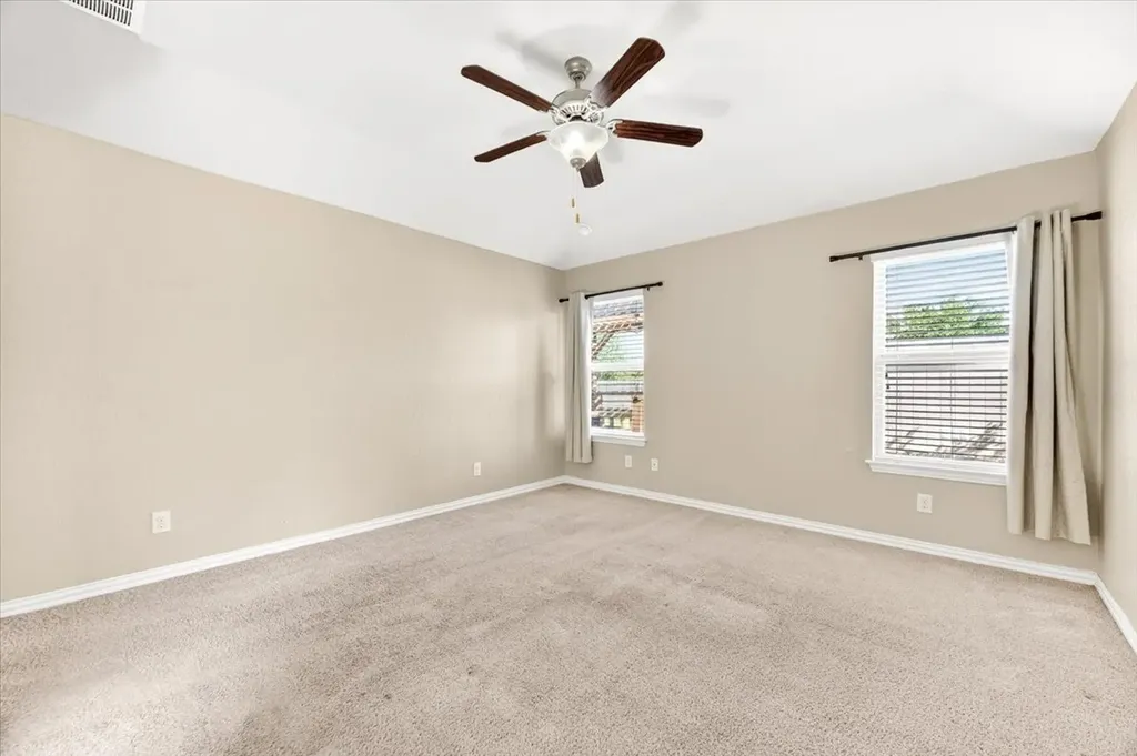 5611 Briar Knoll New Braunfels TX 78132