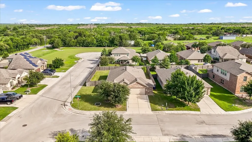 5611 Briar Knoll New Braunfels TX 78132