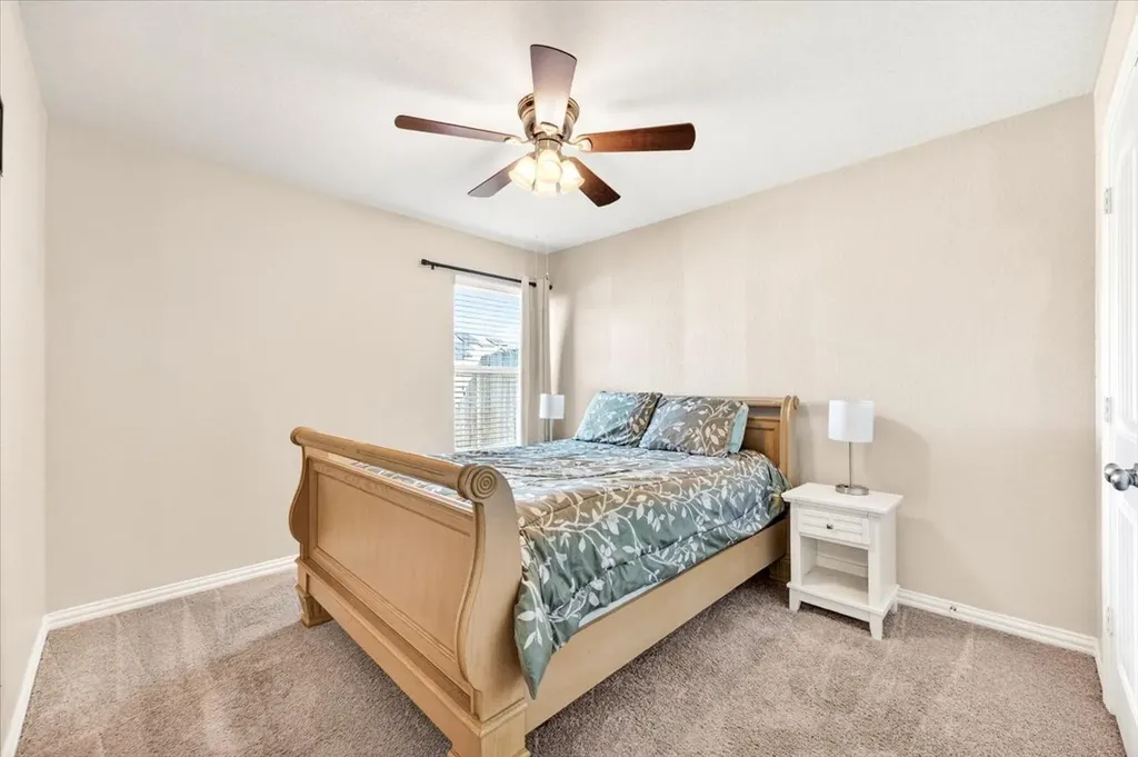 5611 Briar Knoll New Braunfels TX 78132