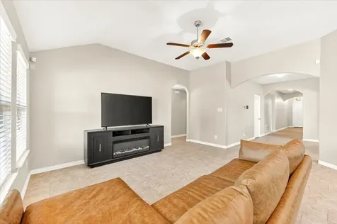 5611 Briar Knoll New Braunfels TX 78132