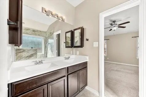 5611 Briar Knoll New Braunfels TX 78132