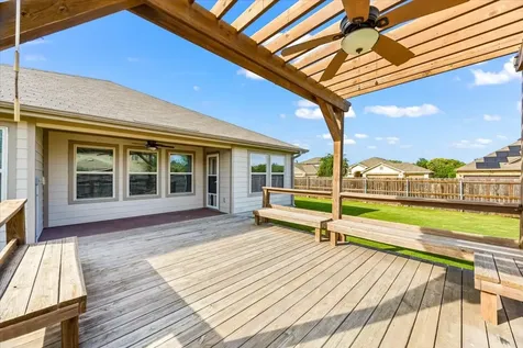 5611 Briar Knoll New Braunfels TX 78132