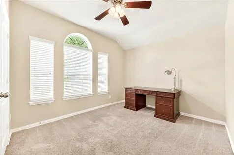 5611 Briar Knoll New Braunfels TX 78132