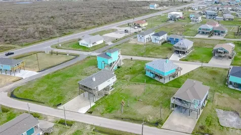 983 Tidelands Drive Crystal Beach TX 77650