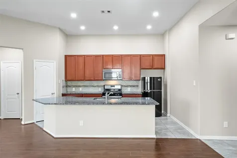 6530 Bayliss Valley Lane Katy TX 77449