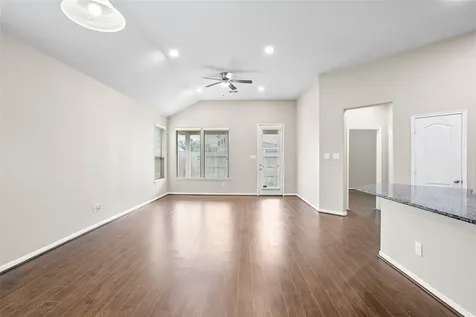6530 Bayliss Valley Lane Katy TX 77449