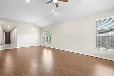 6530 Bayliss Valley Lane Katy TX 77449