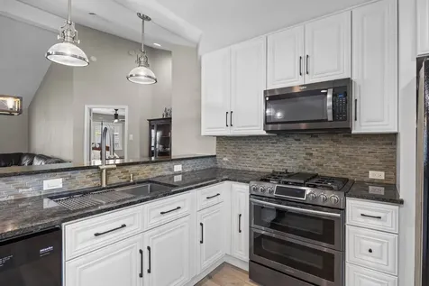 2419 Pebbledowne Circle Sugar Land TX 77478