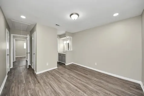 1736 Crestdale Drive 5 Houston TX 77080