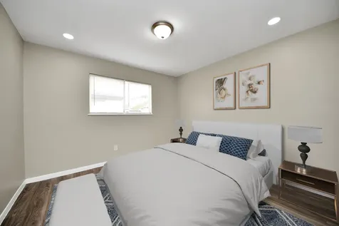 1736 Crestdale Drive 5 Houston TX 77080