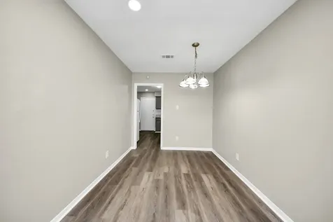 1736 Crestdale Drive 5 Houston TX 77080