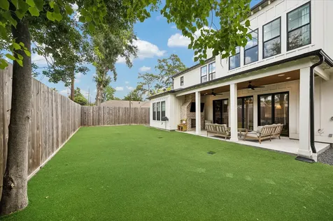 1806 Cheshire Lane Houston TX 77018