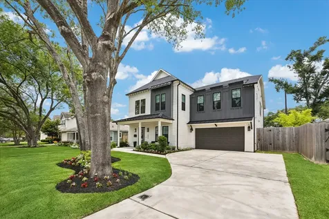 1806 Cheshire Lane Houston TX 77018