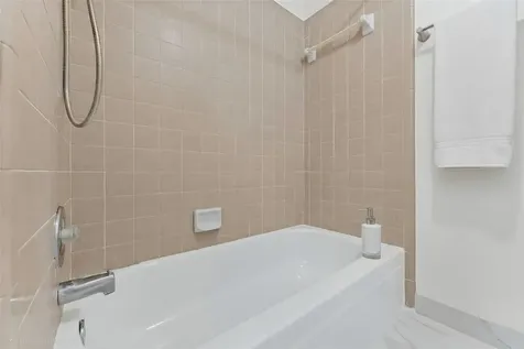 110 Shadow Wood Drive Sugar Land TX 77498