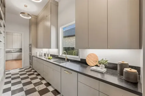 50 Aria Isle Drive The Woodlands TX 77380