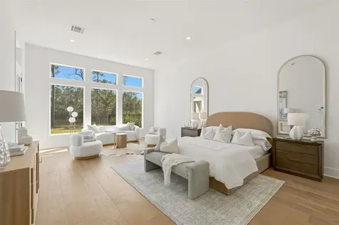 50 Aria Isle Drive The Woodlands TX 77380