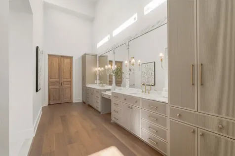 50 Aria Isle Drive The Woodlands TX 77380