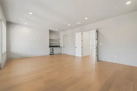 50 Aria Isle Drive The Woodlands TX 77380
