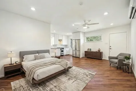 6306 Pineshade Lane Houston TX 77008