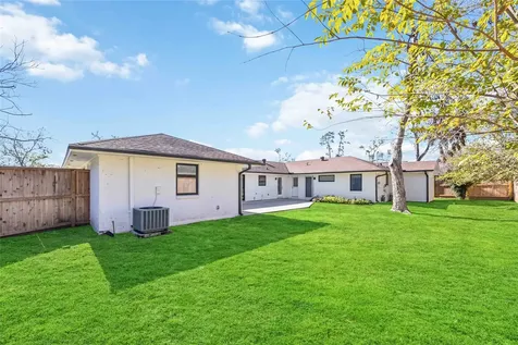 6306 Pineshade Lane Houston TX 77008