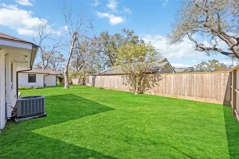 6306 Pineshade Lane Houston TX 77008