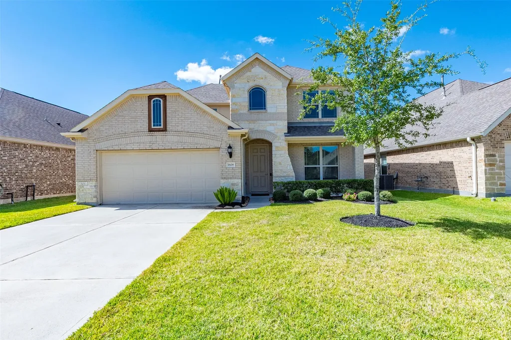 1608 Nacogdoches Valley Drive League City TX 77573