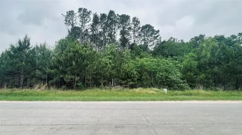 1149 County Road 5010 Cleveland TX 77327