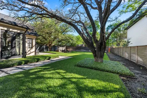 107 Pershing Avenue Bryan TX 77840