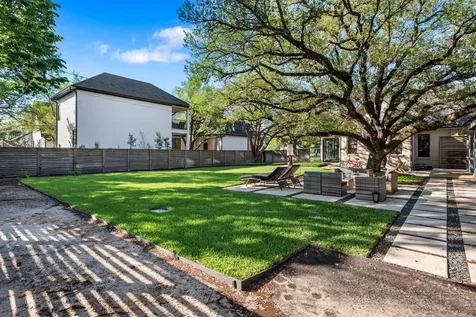 107 Pershing Avenue Bryan TX 77840