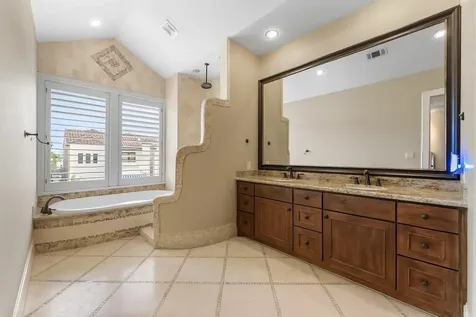 5215 Feagan Street A Houston TX 77007