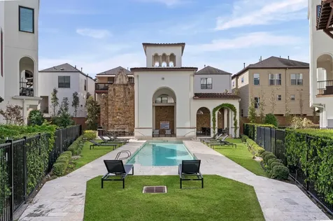 5215 Feagan Street A Houston TX 77007