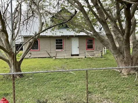 2739 Oyster Creek Bend Freeport TX 77541