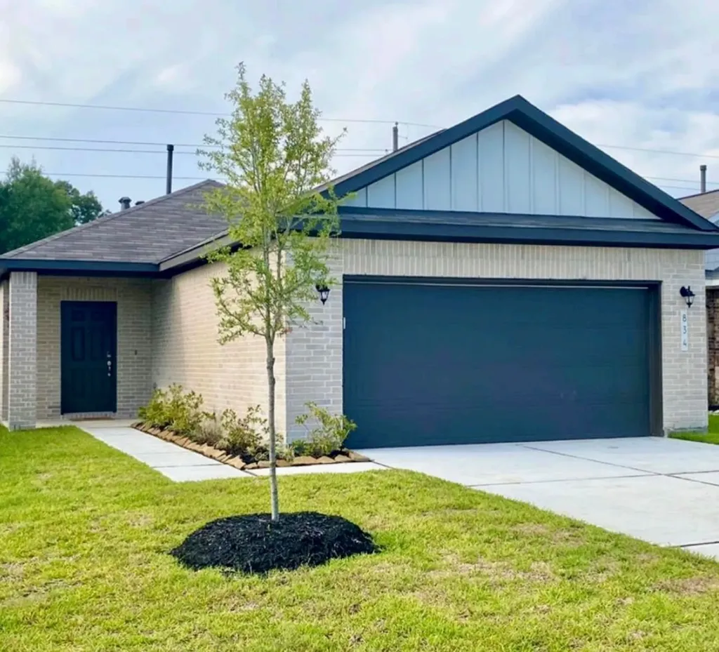 834 Redinger Ridge Drive Houston TX 77336