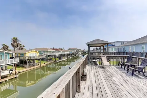 22122 Cantina Drive Galveston TX 77554