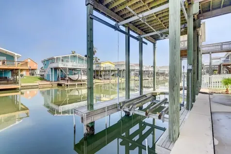 22122 Cantina Drive Galveston TX 77554