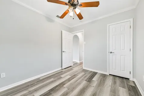 7 Gulf Lane Galveston TX 77550