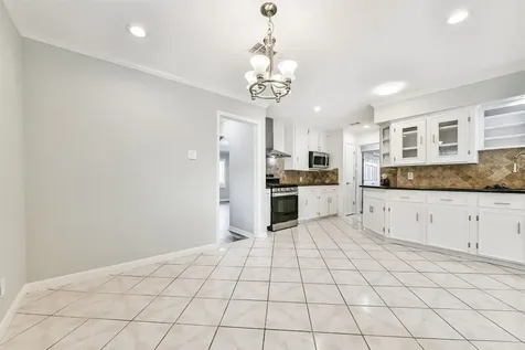 7 Gulf Lane Galveston TX 77550