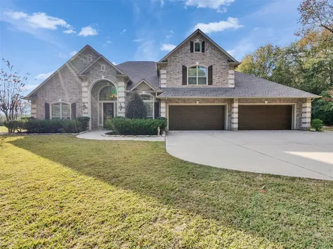 15601 Crown Oaks Drive Montgomery TX 77316