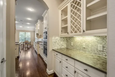 6815 Cottonwood Crest Lane Katy TX 77493